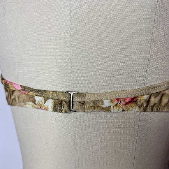 Hibiscus bikini top - Picture 6 of 6